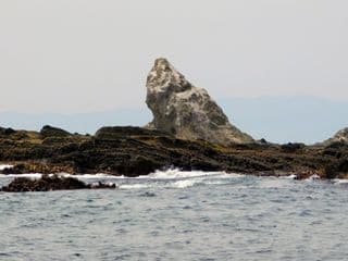 茅ヶ崎市烏帽子岩